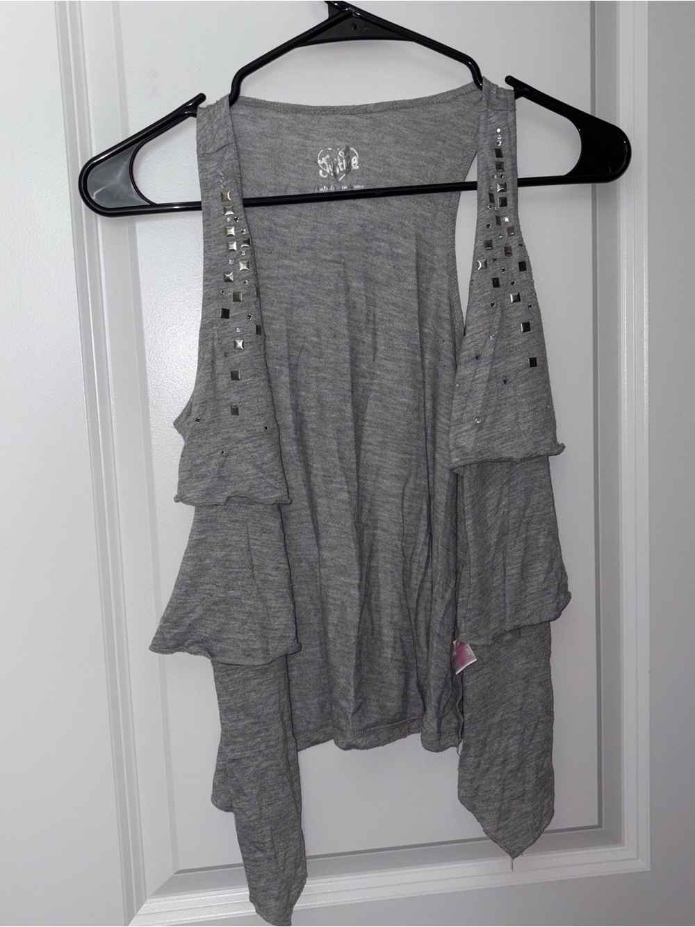 Justice Girl’s Gray Studded Ruffle Vest Size: 8/10